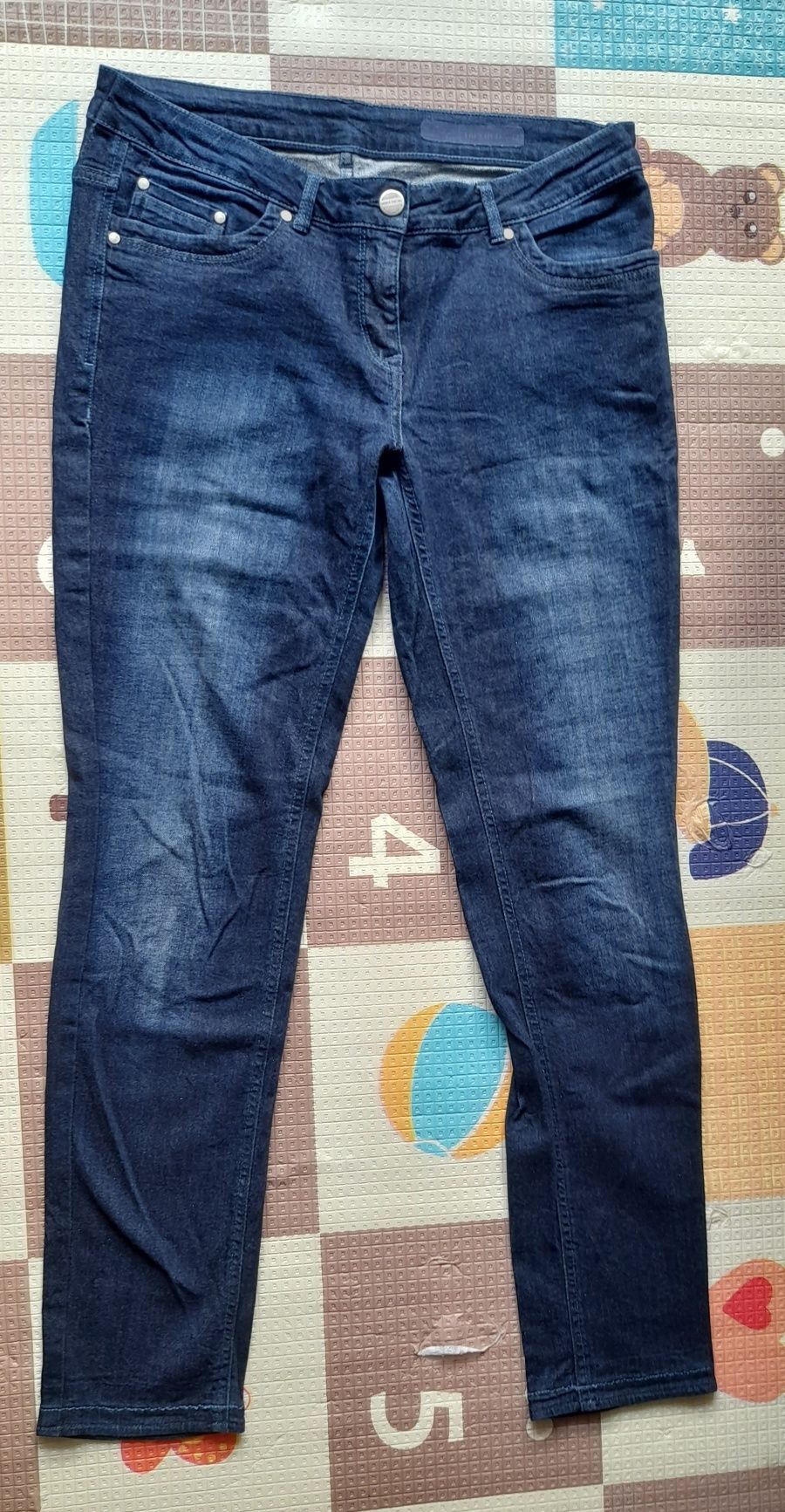 Spodnie jeans 40/42