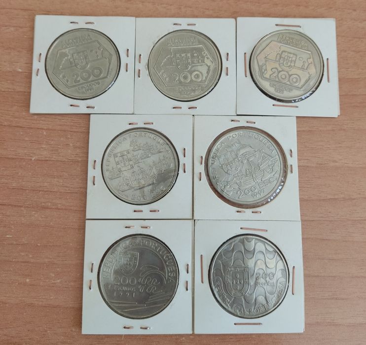 7 Moedas de 200 Escudos