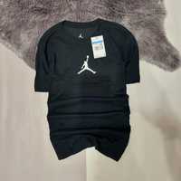 Нова футболка Jordan Dri Fit Centr Logo чорна С і М розмір