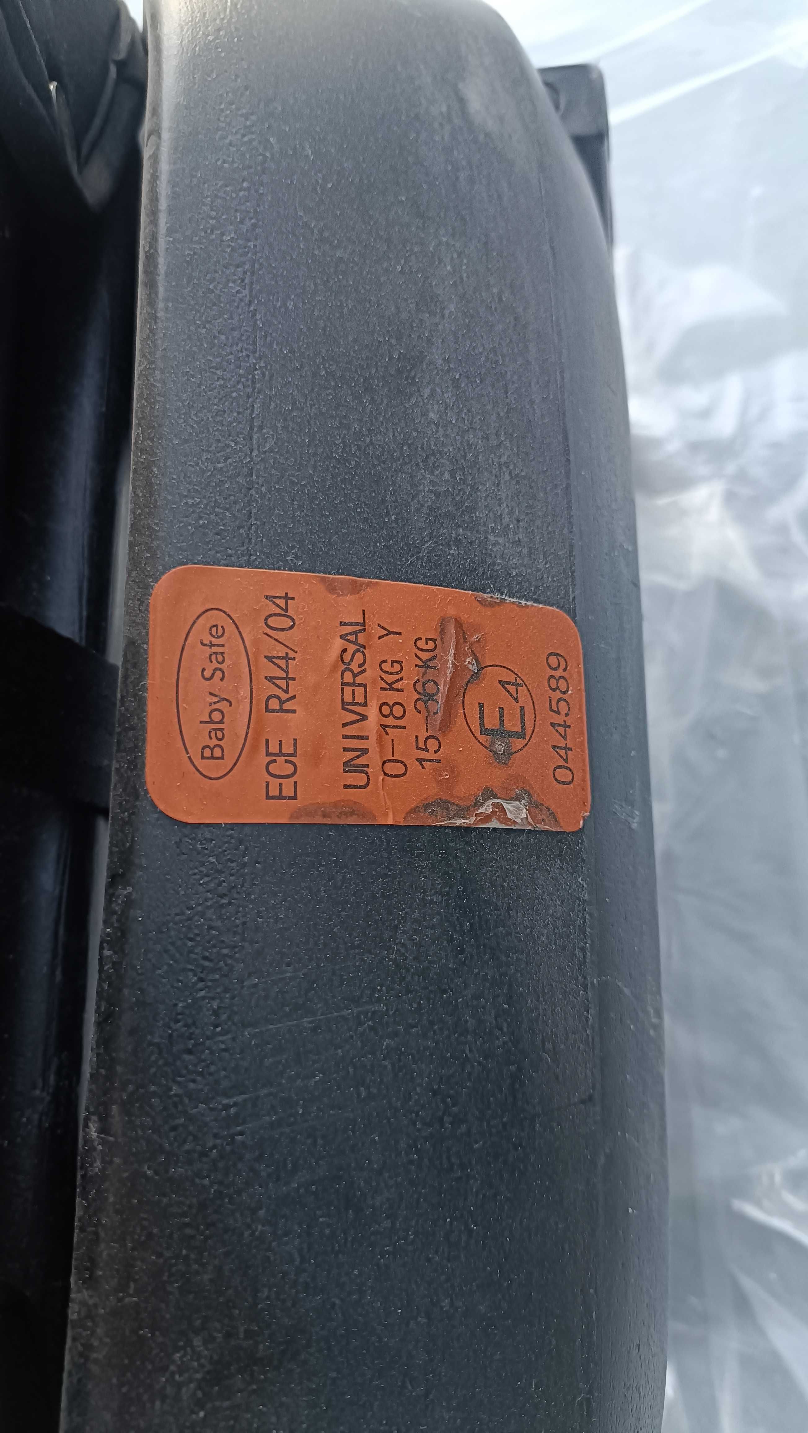 fotelik samochodowy baby safe ISOFIX 0-36kg mocowany przodem i tyłem