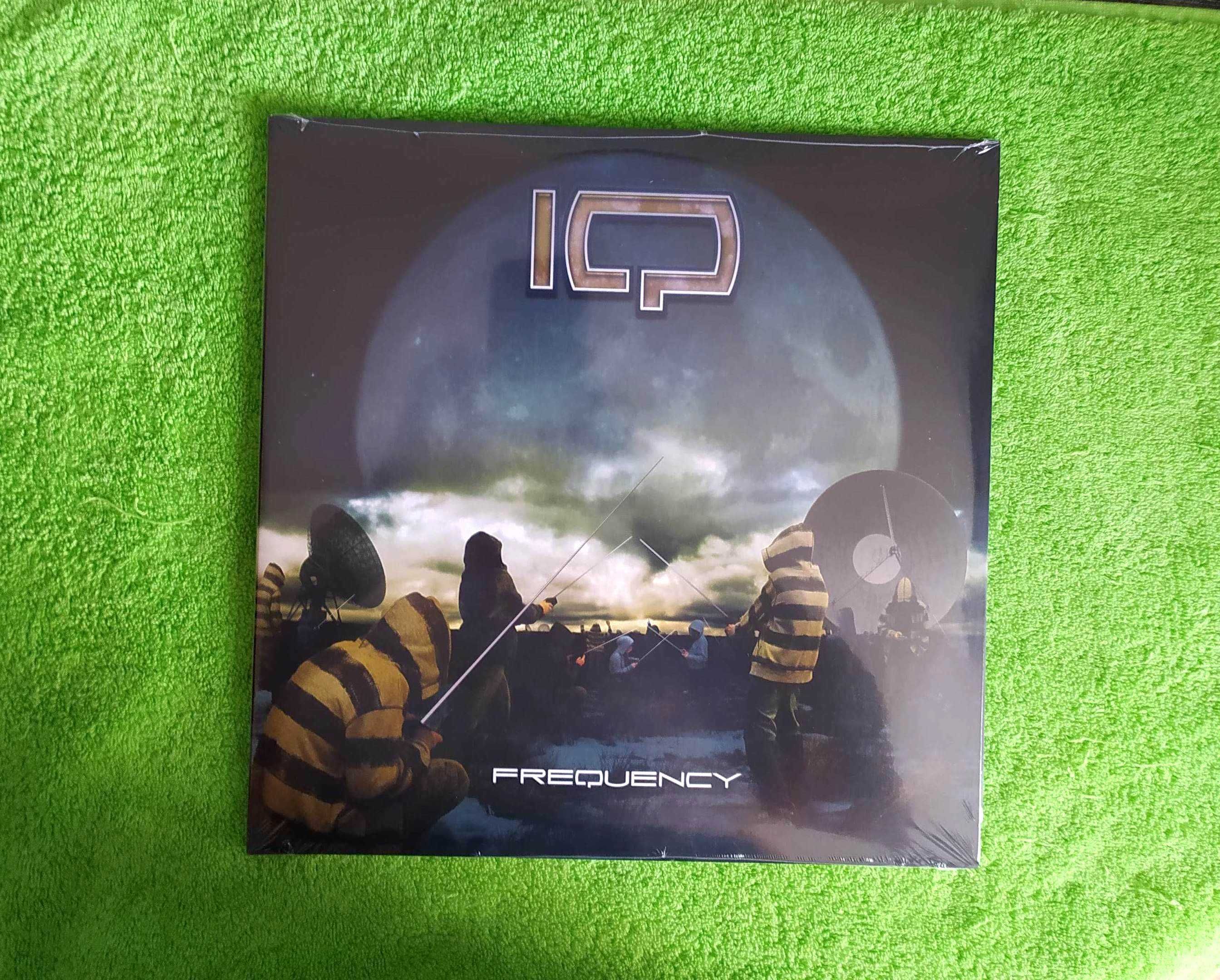 Винил запечатанный  IQ "Frequency" (2LP) Red Limited/ Made in England.