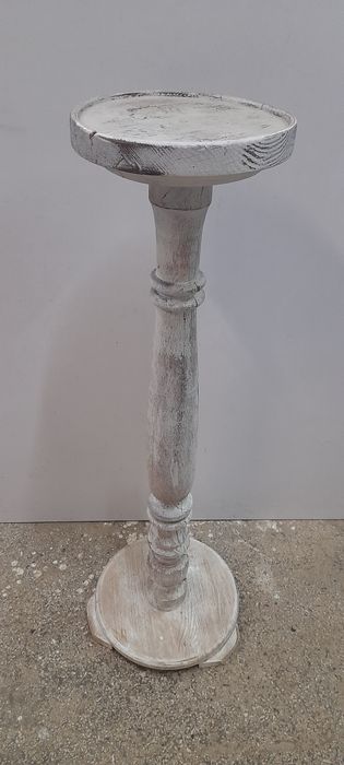 Kwietnik stojący drewniany toczony biały bielony stary po wojenny