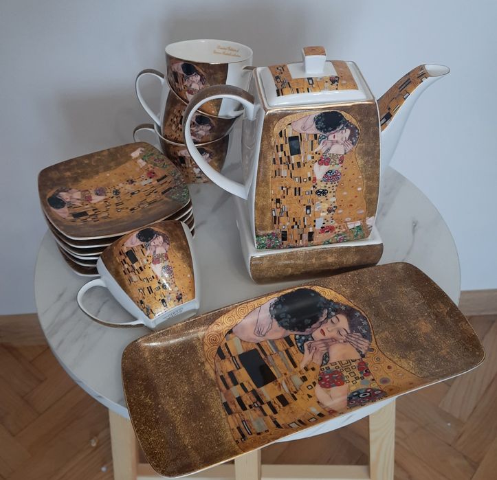 Serwis kawowy Gustav Klimt pocaunek 14 elementów

Serwis do kawy Gusta