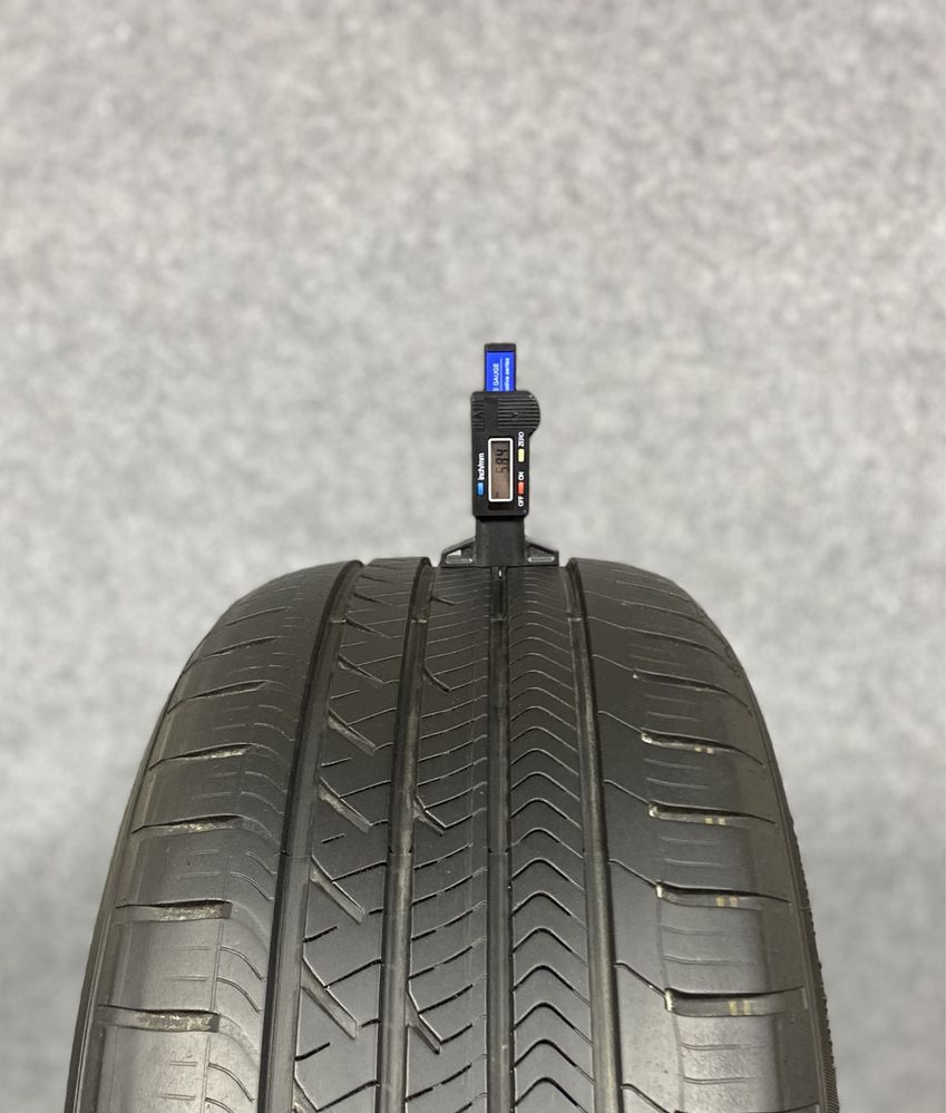 Шини, комплект 255/50/20 Goodyear Eagle Sport 109H XL AO 6мм