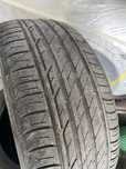 Pneus bridgestone toranza 215/45/r17