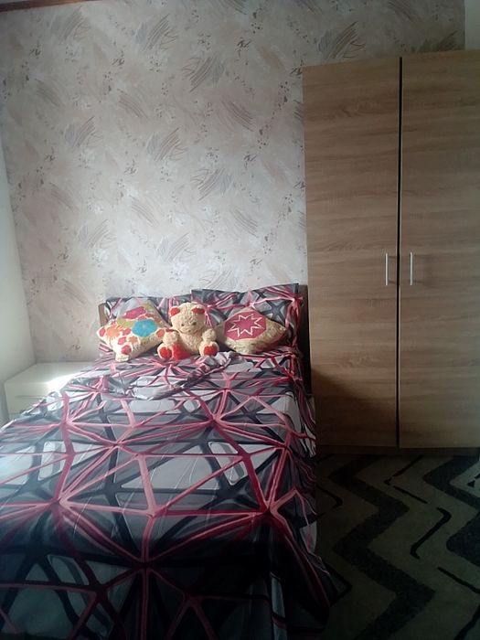 Здам посуточно квартиру в с.Лютіж.