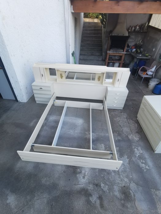 Mobília de quarto completa