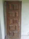 Porta de madeira para exterior