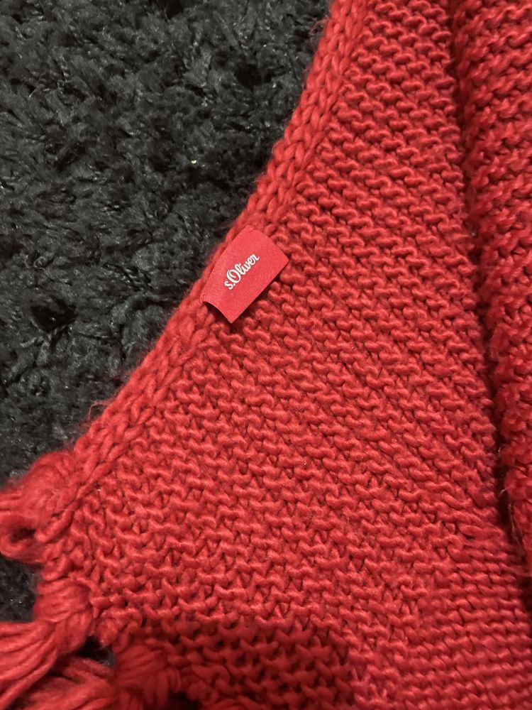 Cachecol vermelho