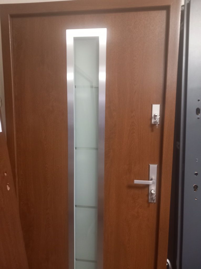 Drzwi wejściowe zewnętrzne