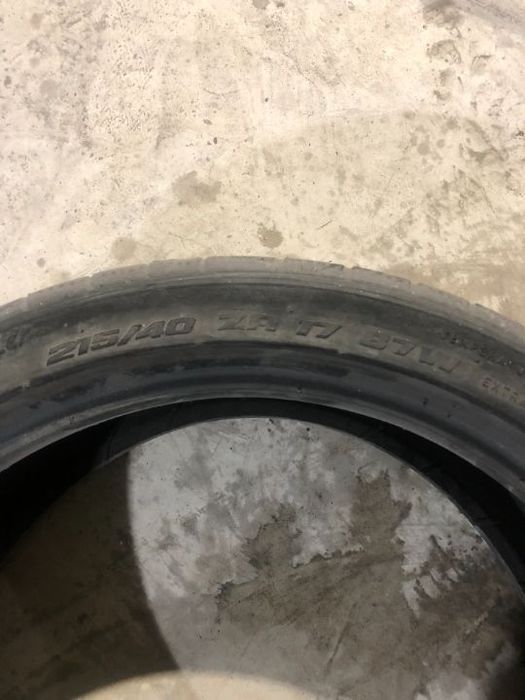 Pneus 215/40/17 para venda