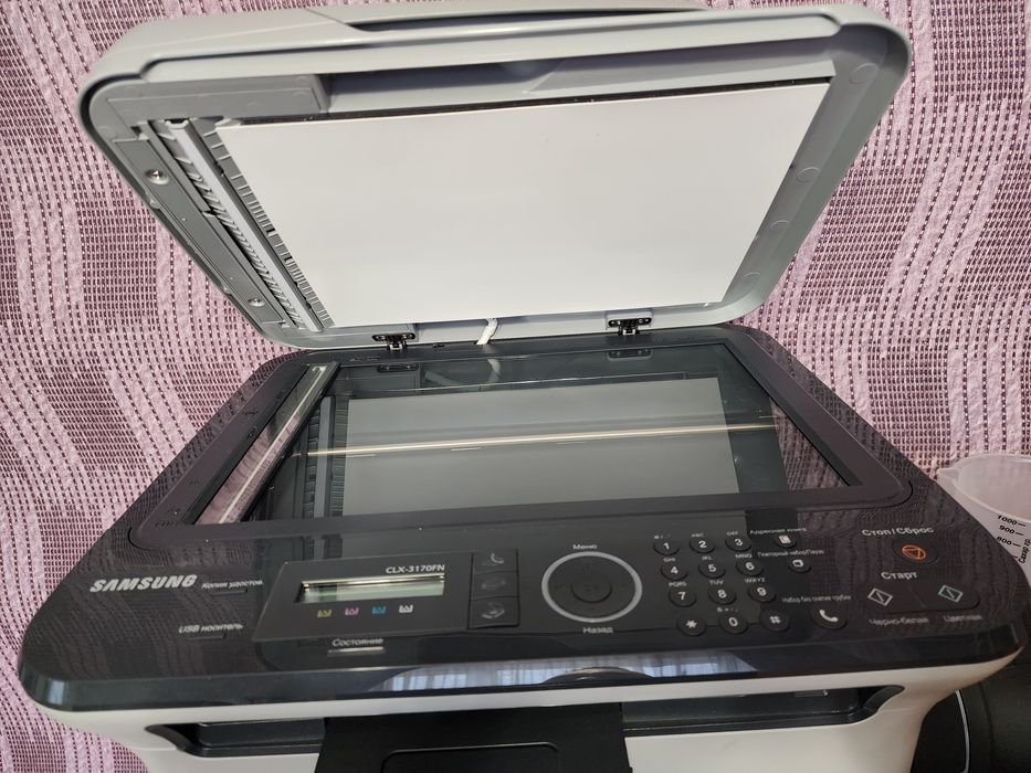 Принтер Samsung CLX-3170FN.  Вживаний.