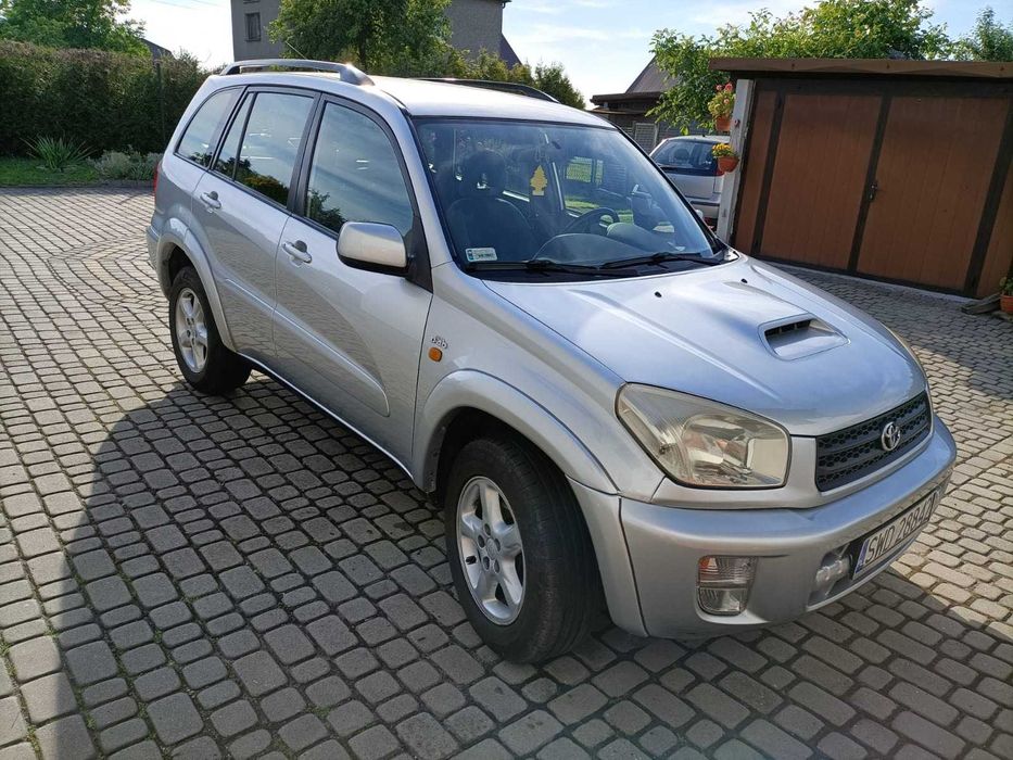 Toyota Rav4 zadbane 2.0