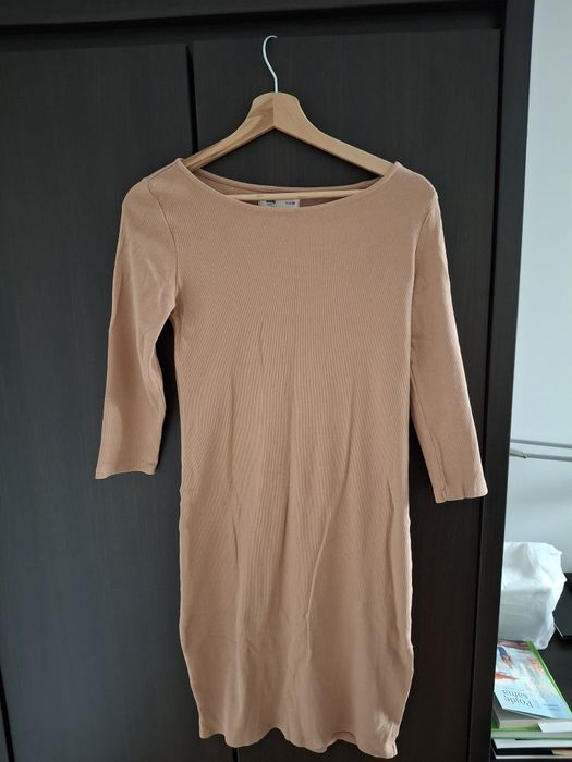 Sukienka sinsay M rękaw 3/4