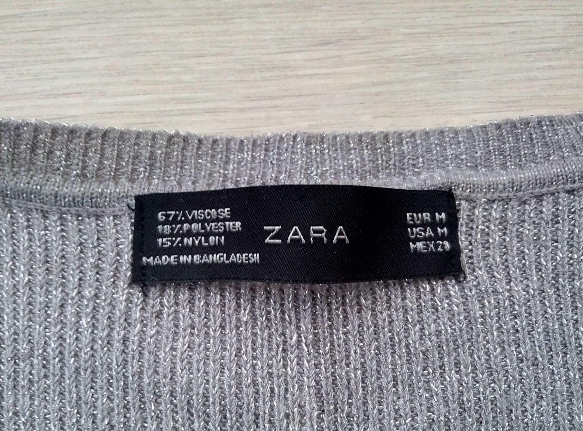 Кофточка на пуговицах на девочку фирмы Zara на р. 140