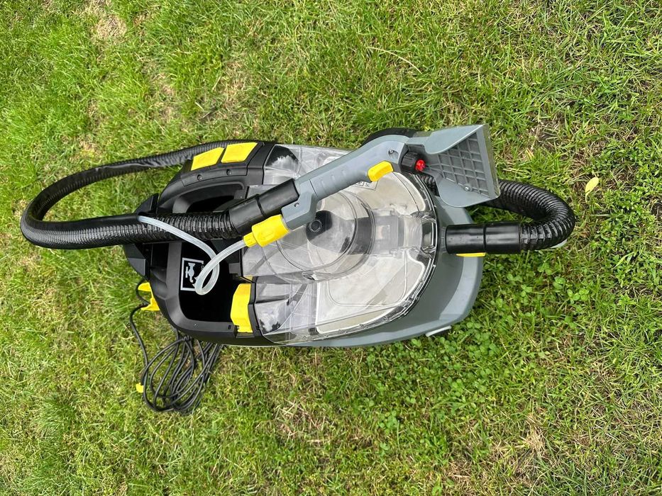 Odkurzacz piorący Karcher Puzzi 8/1