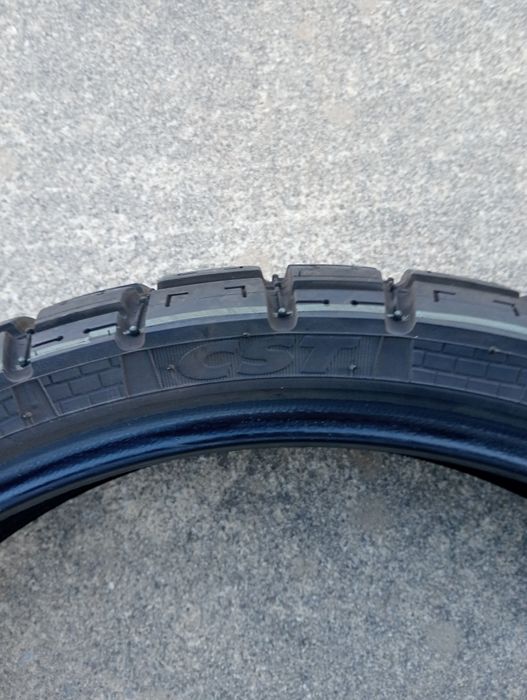 Pneus CST CM-AD01