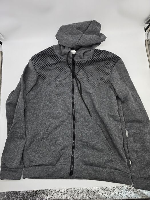 Casaco desportivo de inverno com capuz, novo XL