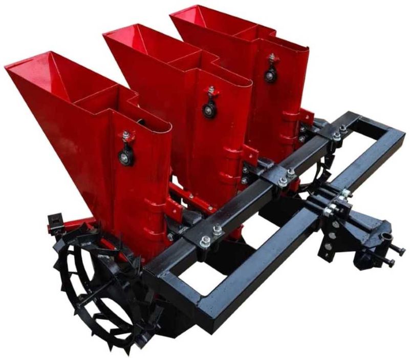 Часникосаджалка мотоблочна навісна ланцюгова рядна саджалка часнику