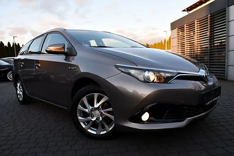 Toyota Auris Style Edition! Kamera! Navi! LED! Chrom! Ideał! Serwis ASO! Gwarancja!