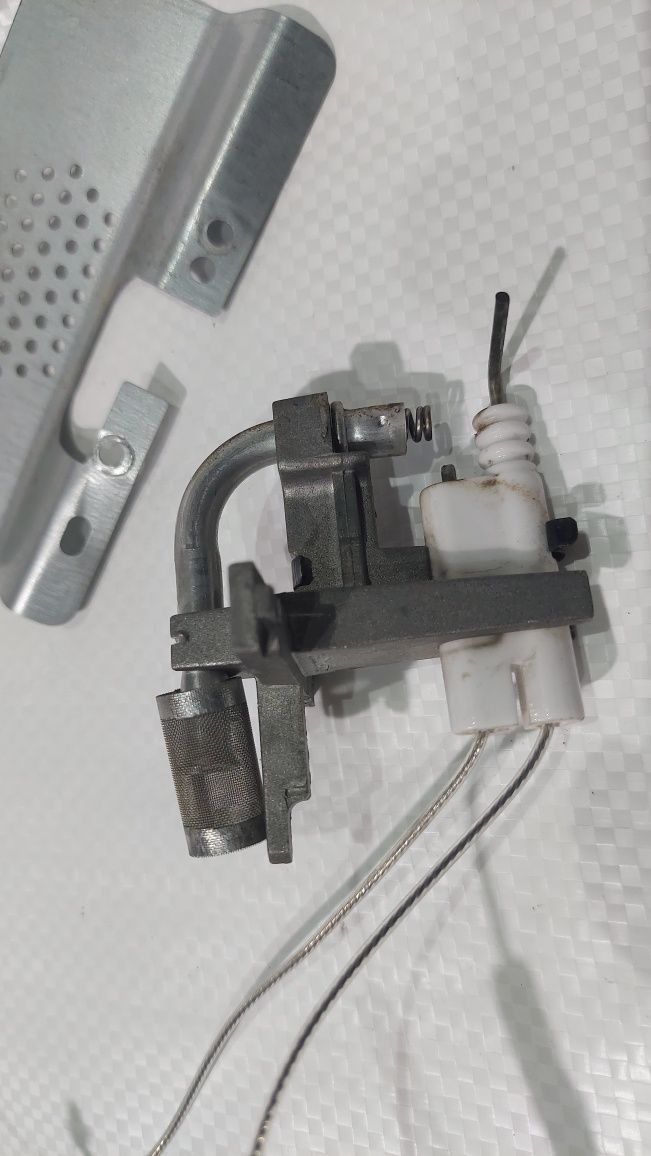 Elektrody pilot zapalający do piecyka gazowego JUNKERS WRP 11-2 B 23