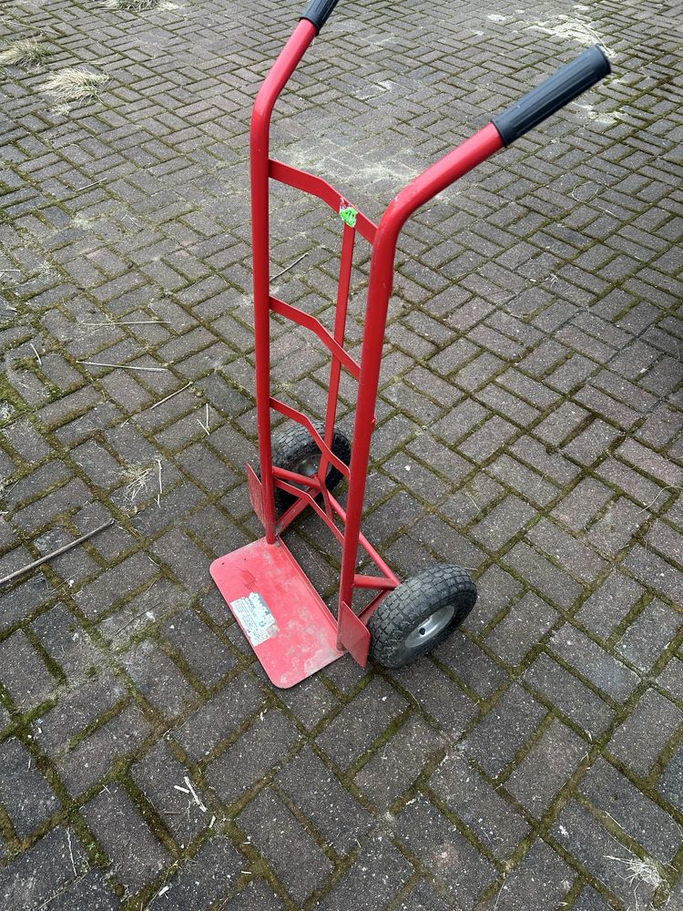 Wozek transportowy