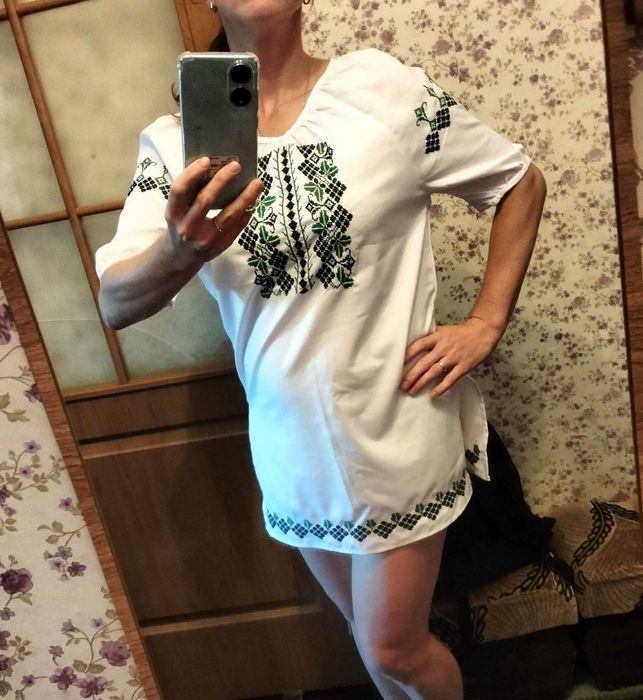 Вишиванка жіноча