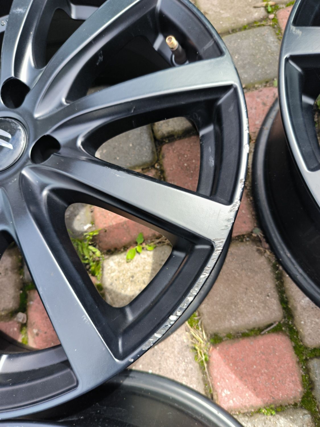 Felgi aluminiowe 17 Citroen C3 C4 C5 Cactus DS3  Picasso - 4x108