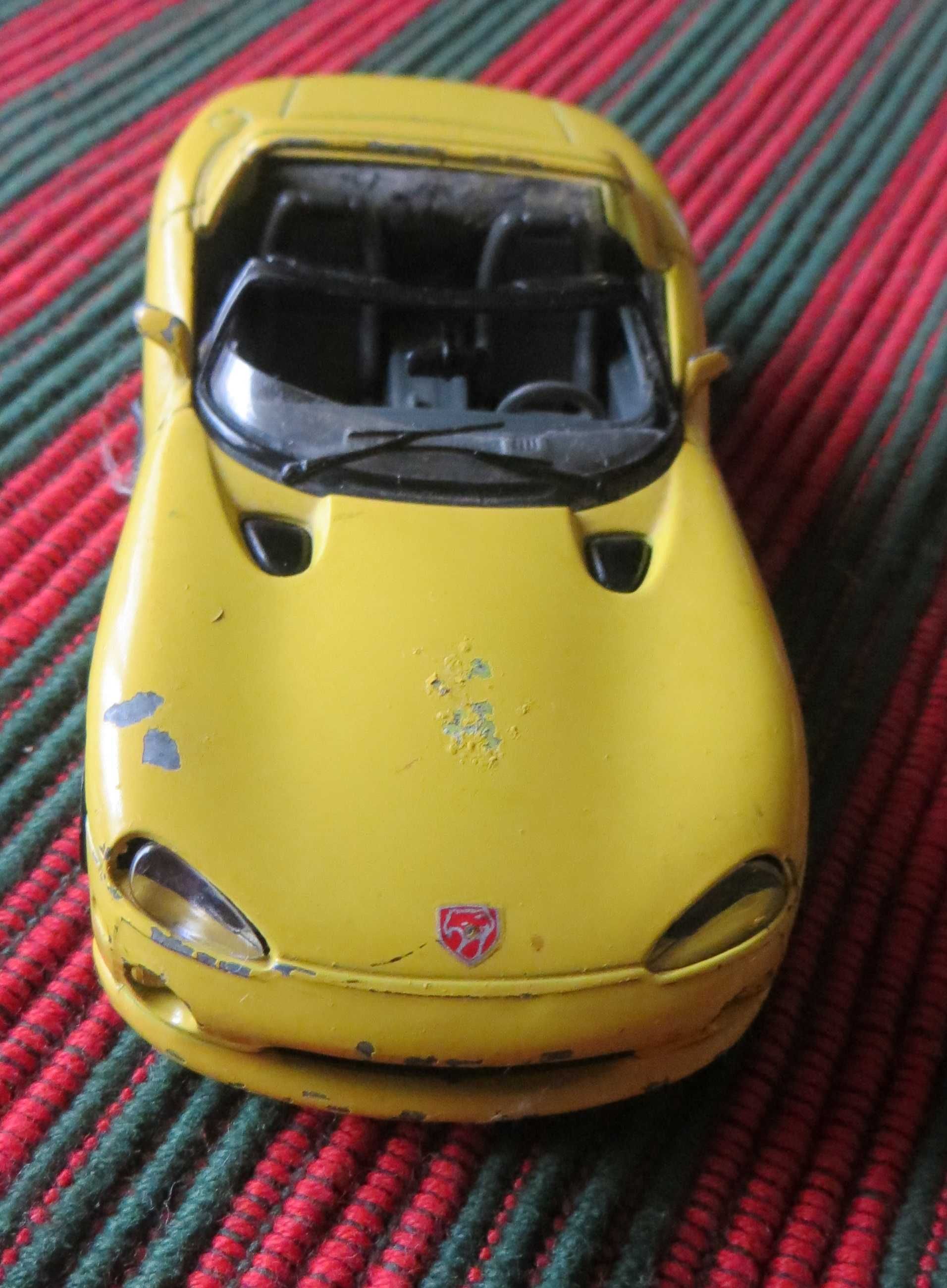 Brinquedos Carro Dodge Viper RT/10 da Burago - Escala: 1:43