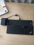 Dock station Lenovo com carregador e cabo de segurança