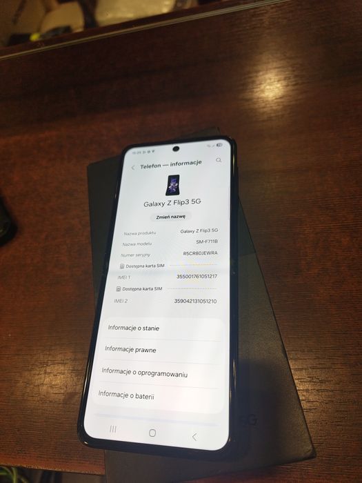 Smartfon SAMSUNG Galaxy Z Flip3 8/128GB