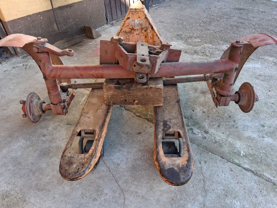 Os przednia traktor sam c330