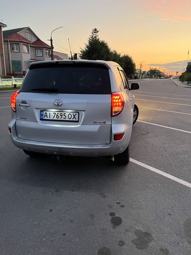 Toyota Rav4 2.2 Дизель