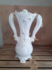 Vaso decorativo em porcelana