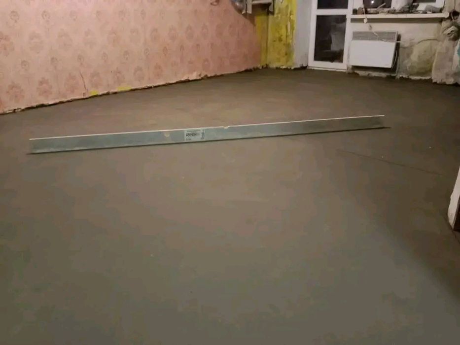 Напівсуха стяжка підлоги