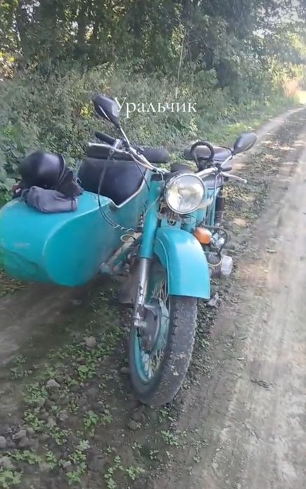Обміняю мотоцикл Урал на якогось Іжа