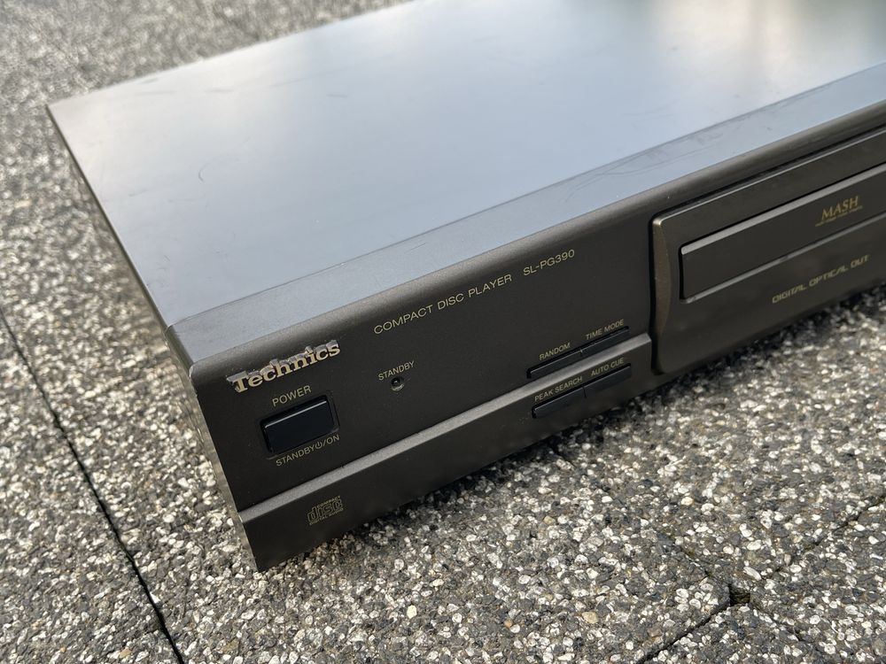 CD Technics SL-PG390