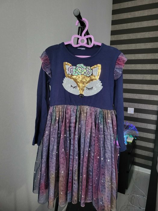 Сукня святкова для дівчинки розмір 104