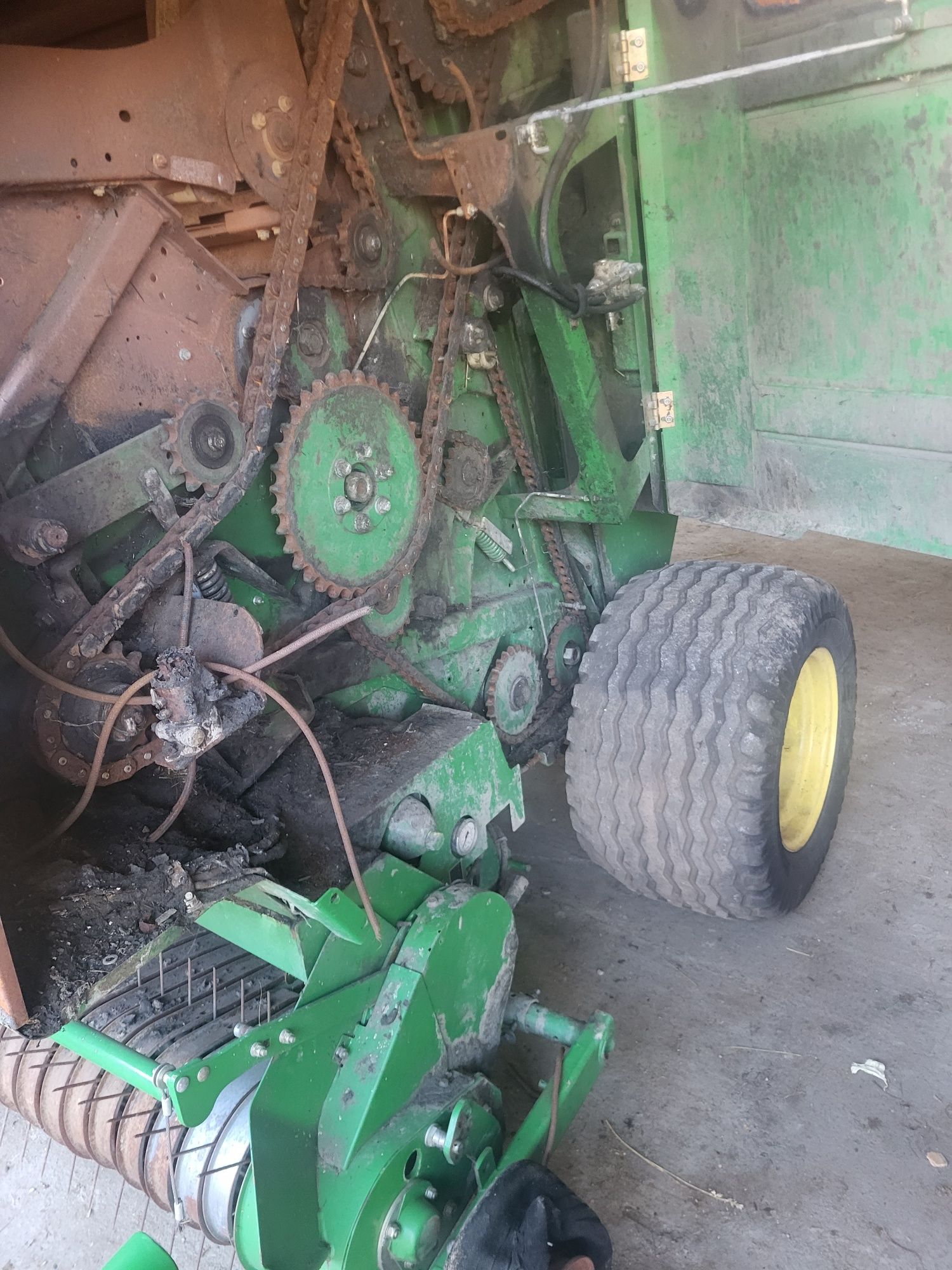 Sterowniki prasy belownicy john deere