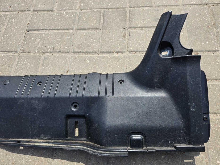 BMW 3 E46 Cabrio Coupe Osłona Pasa Tył Maskownica
