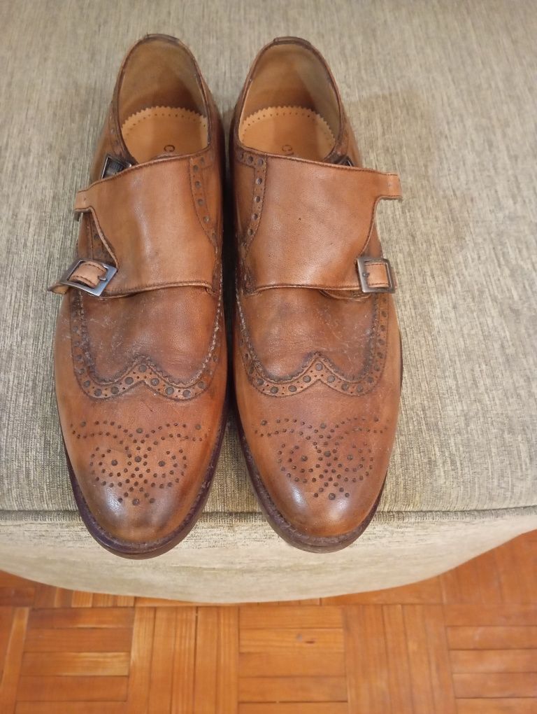 Sapatos de homem