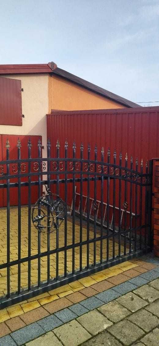 Garaż do wynajęcia z kanałem