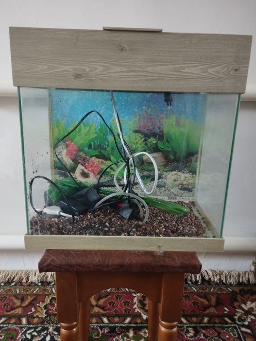 Продам акваріум на 45 л