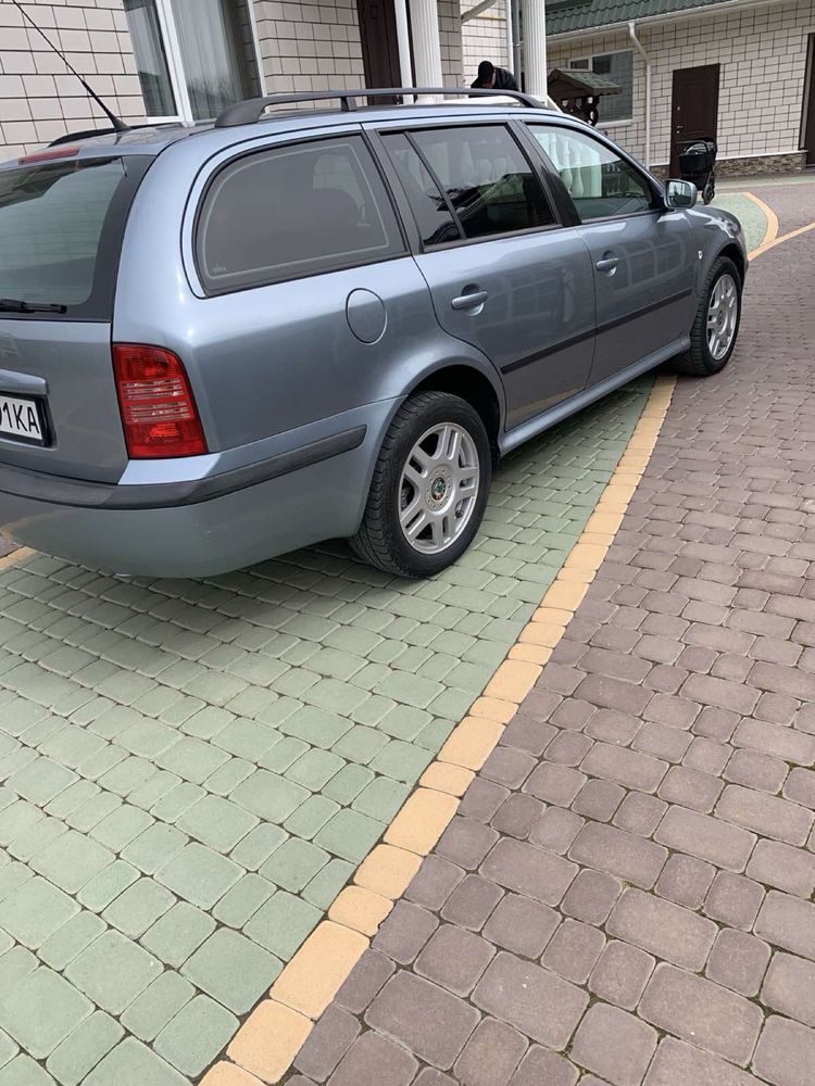 Skoda octavia 2006 рік