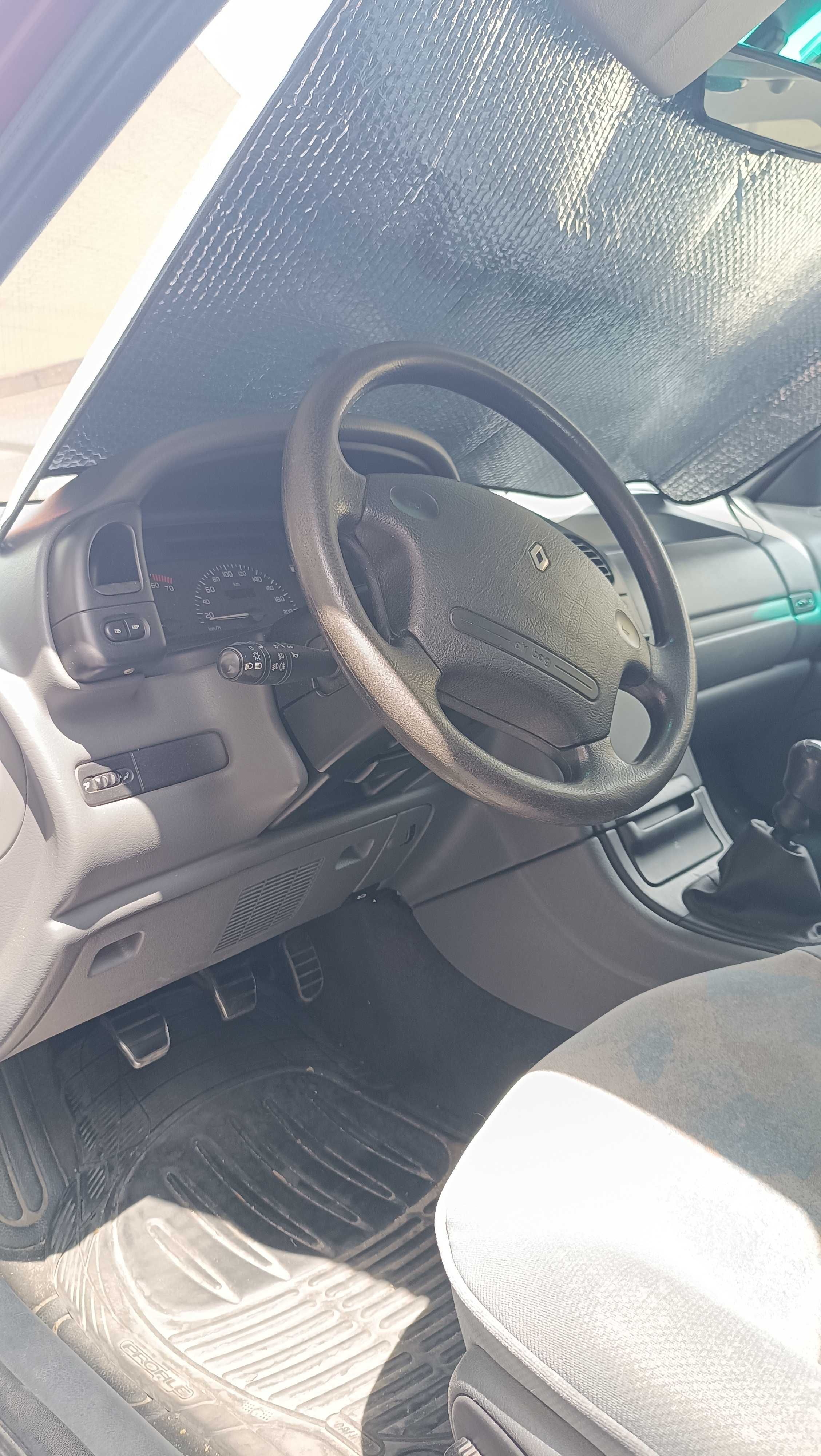 Renault Laguna RXE 1.8 1995/2001
