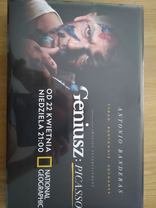 Nowe, zafoliowane puzzle 1000  nr 40495