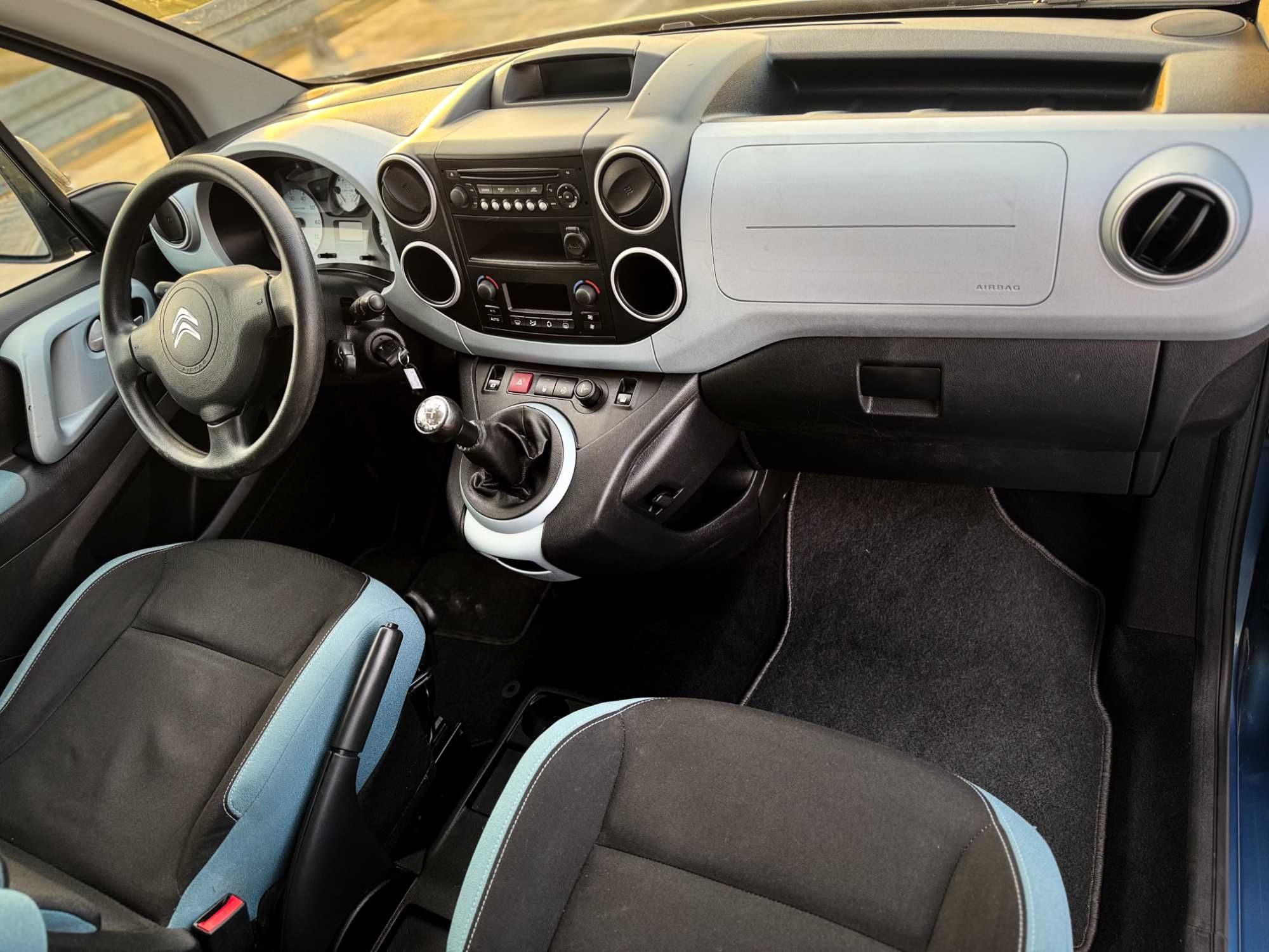 Citroen Berlingo WYPOŻYCZALNIA, WYNAJEM samochodu osobowego i busów