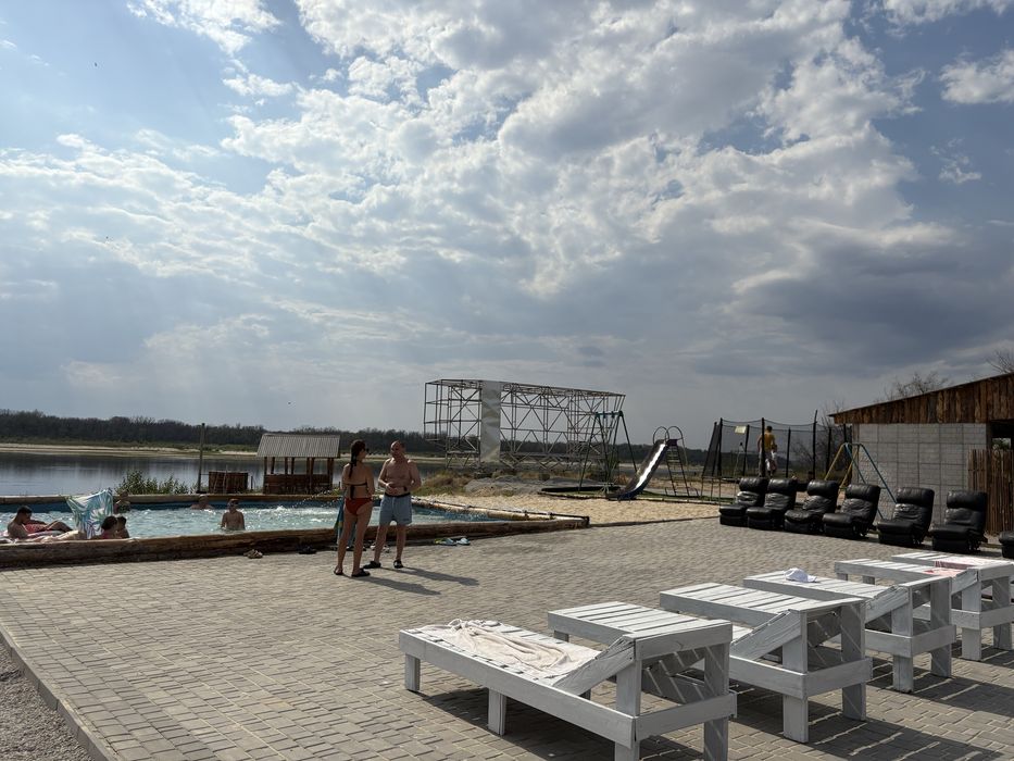 Домики на берегу Днепра для прекрасного отдыха