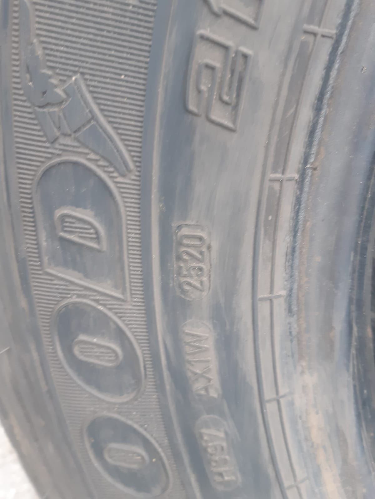 Para 215/75R17.5 J Goodyear