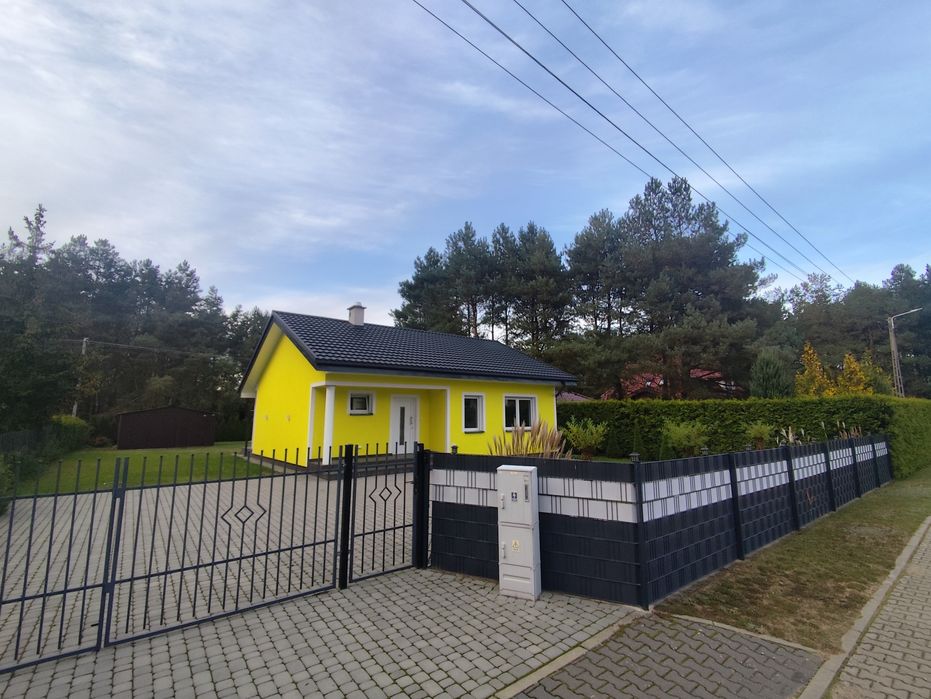 Nowy dom gotowy do zamieszkania w Gródku